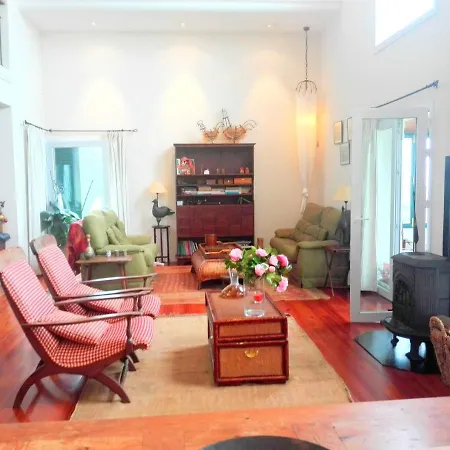 Luxury Camelia. Mountains, Golf, Horses, Levada Walks. Santo Antonio da Serra