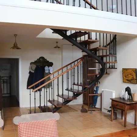 Villa Luxury Camelia. Mountains, Golf, Horses, Levada Walks.