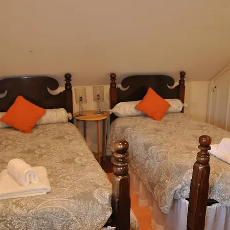 Luxury Camelia. Mountains, Golf, Horses, Levada Walks.