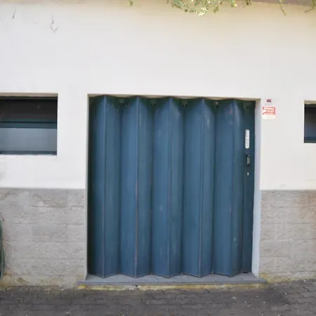 Βίλα Luxury Camelia. Mountains, Golf, Horses, Levada Walks. *