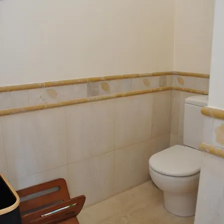 Βίλα Luxury Camelia. Mountains, Golf, Horses, Levada Walks. Santo Antonio da Serra