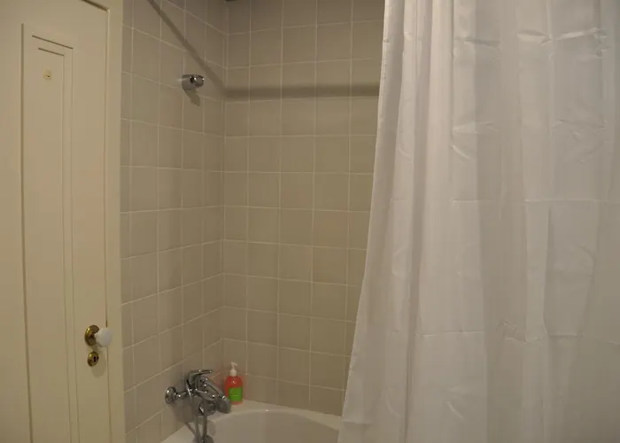 Luxury Camelia. Mountains, Golf, Horses, Levada Walks. Villa *