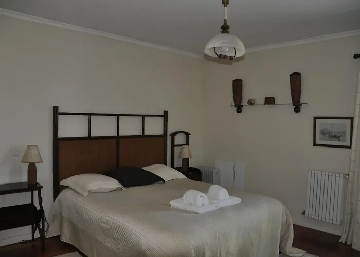 Luxury Camelia. Mountains, Golf, Horses, Levada Walks. Villa Santo Antonio da Serra