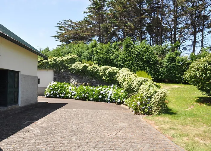 Luxury Camelia. Mountains, Golf, Horses, Levada Walks. Santo Antonio da Serra