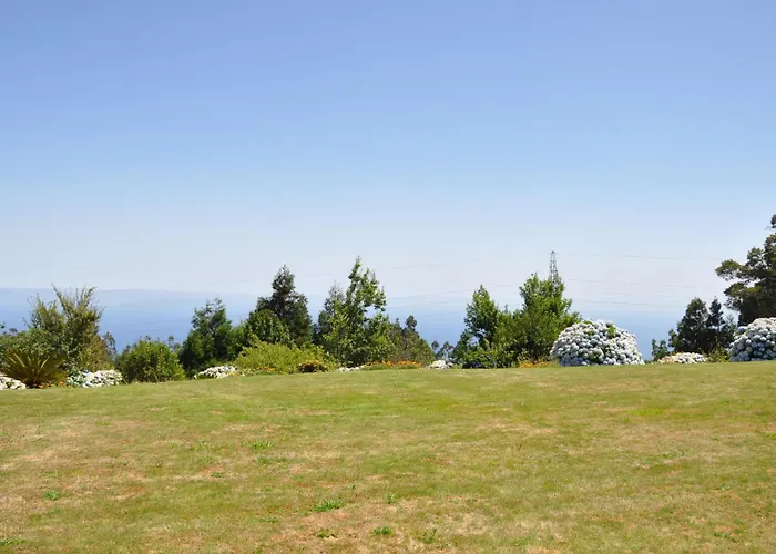 Luxury Camelia. Mountains, Golf, Horses, Levada Walks. Santo Antonio da Serra