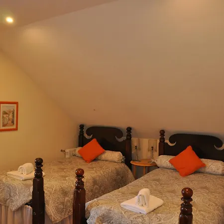 Luxury Camélia. Mountains, Golf, Horses, Levada Walks. Santo Antonio da Serra