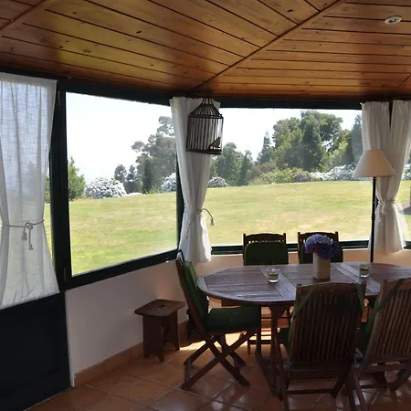 Villa Luxury Camélia. Mountains, Golf, Horses, Levada Walks. Santo Antonio da Serra