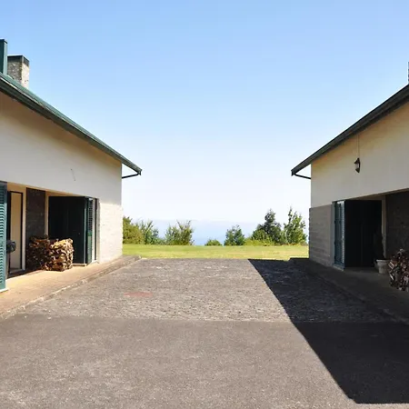 Luxury Camélia. Mountains, Golf, Horses, Levada Walks. *