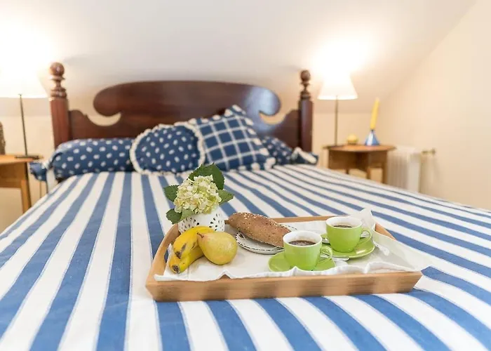 Villa Luxury Camélia. Mountains, Golf, Horses, Levada Walks.