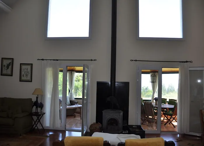 Luxury Camélia. Mountains, Golf, Horses, Levada Walks. Villa