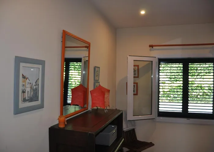 Luxury Camélia. Mountains, Golf, Horses, Levada Walks. *